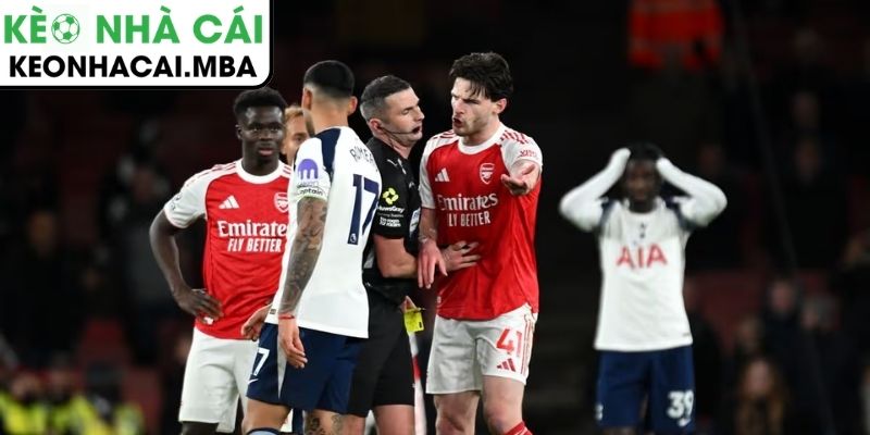 Tottenham vs Arsenal: Mưa bàn thắng rực lửa, Gyokeres cùng Eze chiếm trọn spotlight 3 Màn rượt đuổi kịch tính và dấu ấn Gyokeres