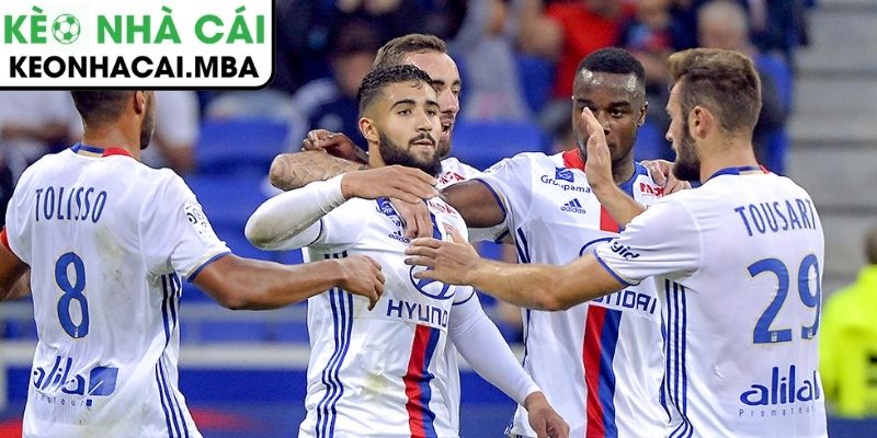 Soi kèo Lyon vs Paris FC (02:45 09/03, Ligue 1): Chủ nhà sáng cửa thắng 2 Phong độ Lyon